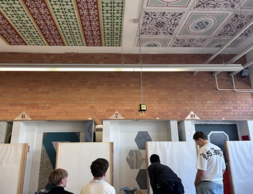 Lobkowitz‑Realschüler sammeln praktische Erfahrungen an der Handwerkskammer Weiden