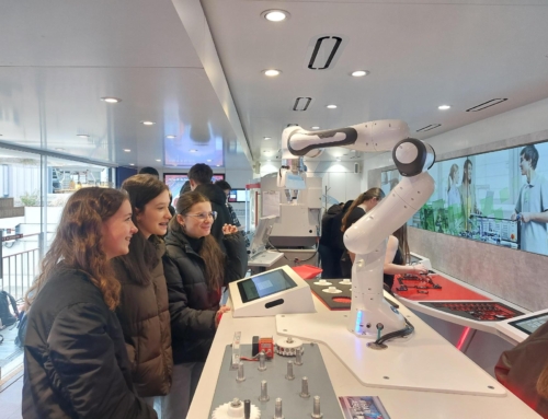 Betriebserkundung in der Firma Leistritz und Besuch des M+E-Trucks