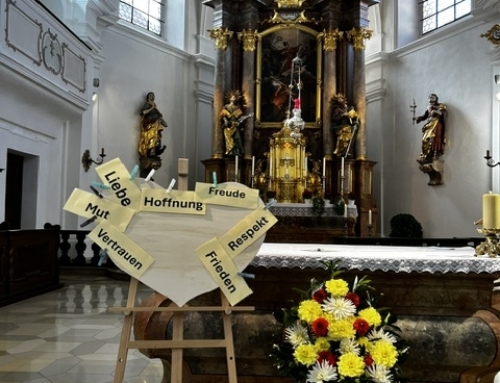 Gemeinsam auf das Herz hören: Der Abschlussgottesdienst unserer Absolventen